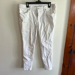 Universal Thread White Skinny Jeans